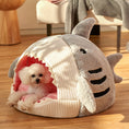 Carica l'immagine nel visualizzatore della galleria, Cosy And Soft Hideout House For Cats With Shark Kennel Directbuyers
